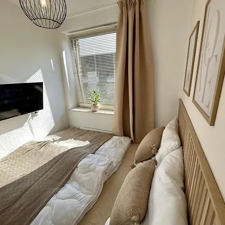 Διαμέρισμα Lord Nelson 211